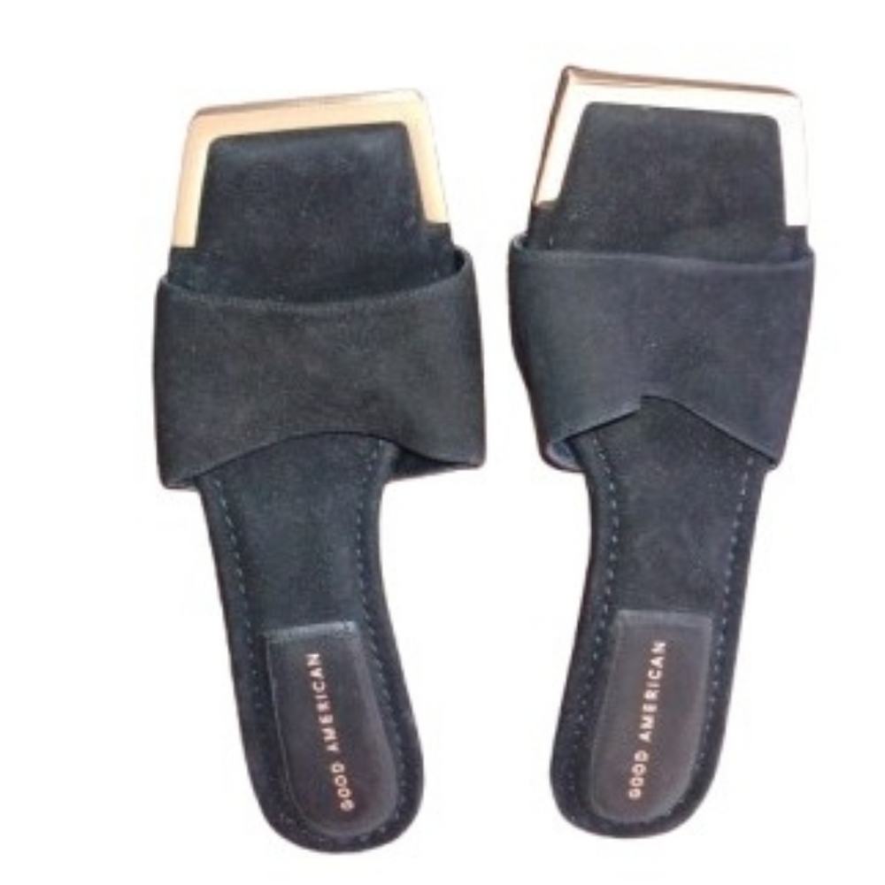 NEW Good American | Made in Spain | Black SUEDE Heels W/‎ GOLD ACCENT | Size 8